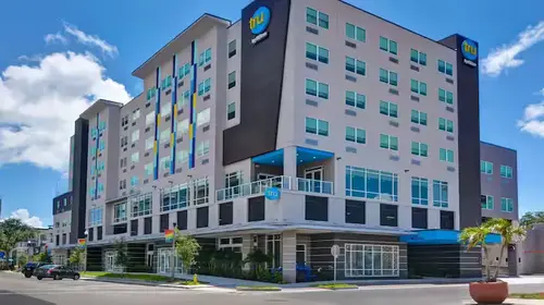 Tru by Hilton